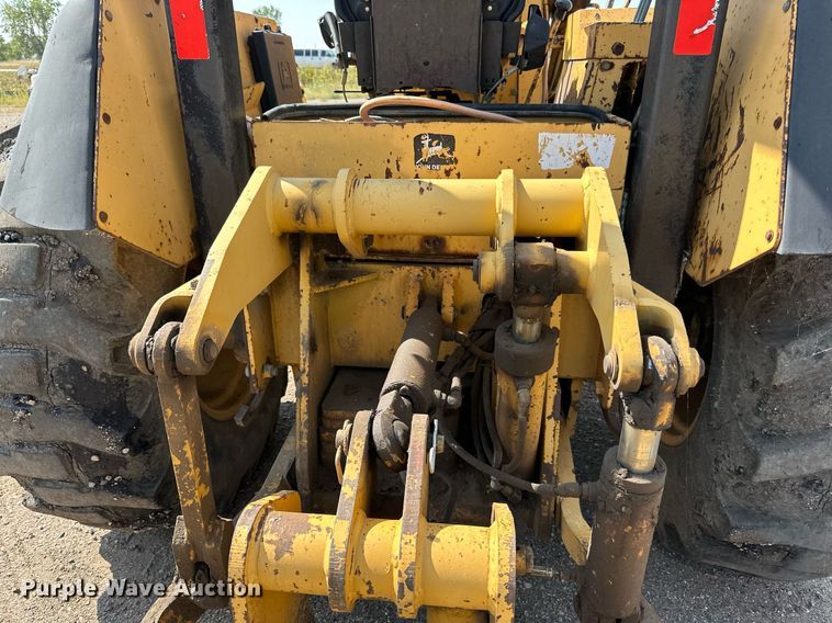 image for item DN0746 John Deere 210LE landscape tractor