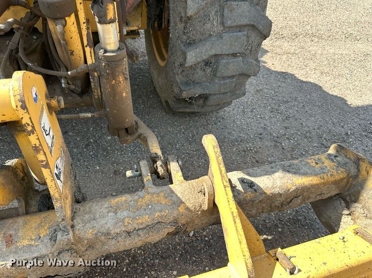 image for item DN0746 John Deere 210LE landscape tractor