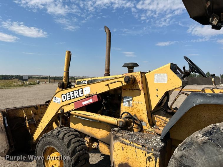 image for item DN0746 John Deere 210LE landscape tractor
