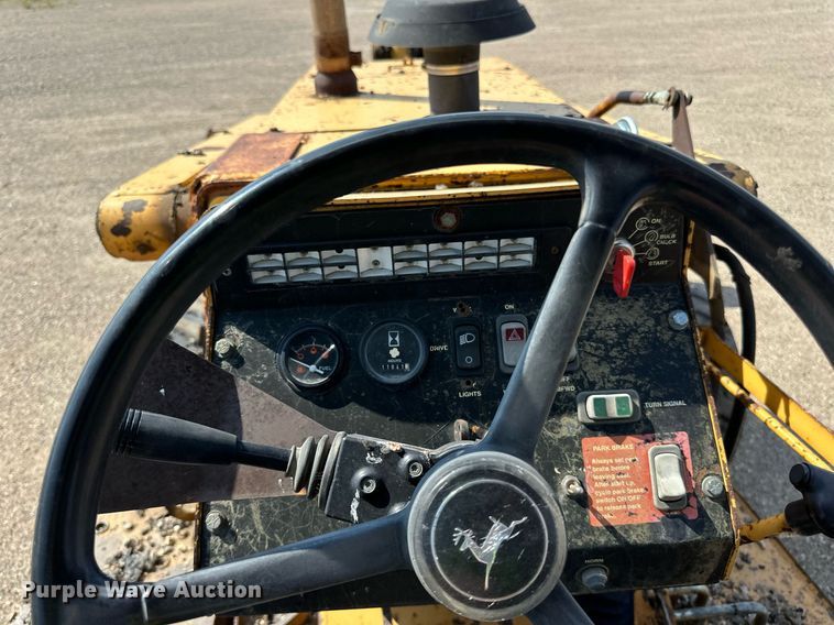 image for item DN0746 John Deere 210LE landscape tractor