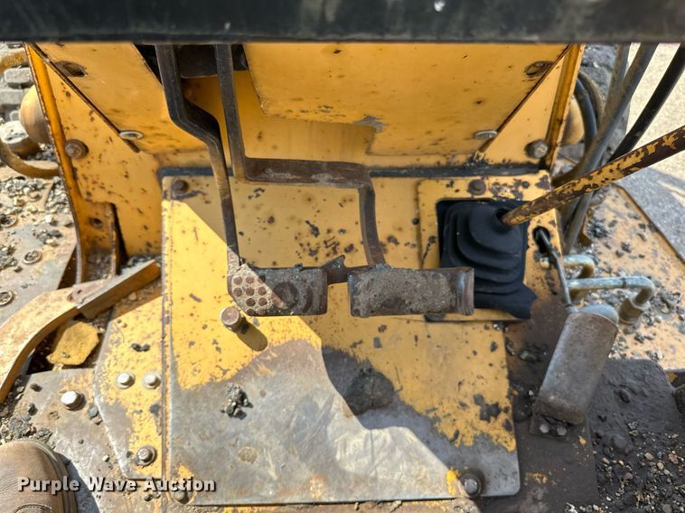 image for item DN0746 John Deere 210LE landscape tractor