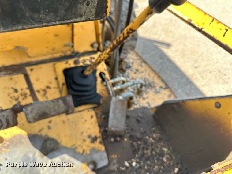 image for item DN0746 John Deere 210LE landscape tractor