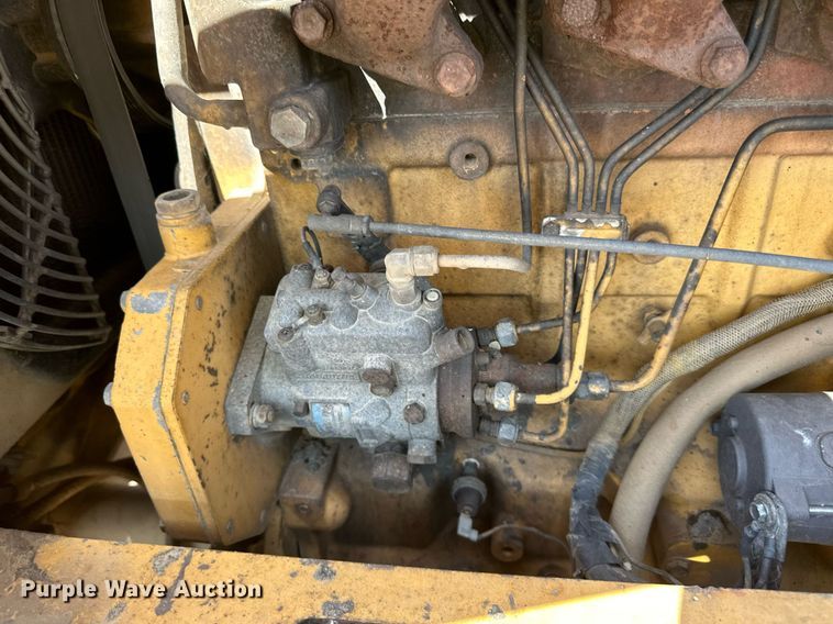 image for item DN0746 John Deere 210LE landscape tractor