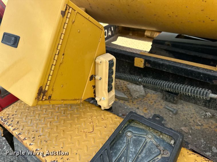 image for item DN0747 2008 Vermeer PMD555SDT vacuum excavator