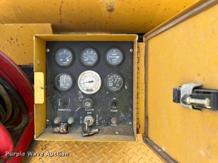 image for item DN0747 2008 Vermeer PMD555SDT vacuum excavator