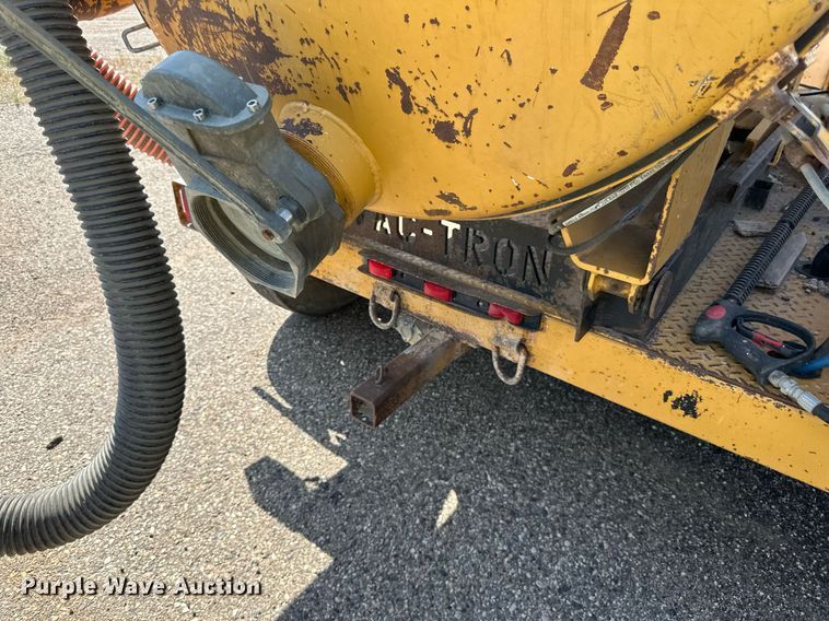 image for item DN0747 2008 Vermeer PMD555SDT vacuum excavator