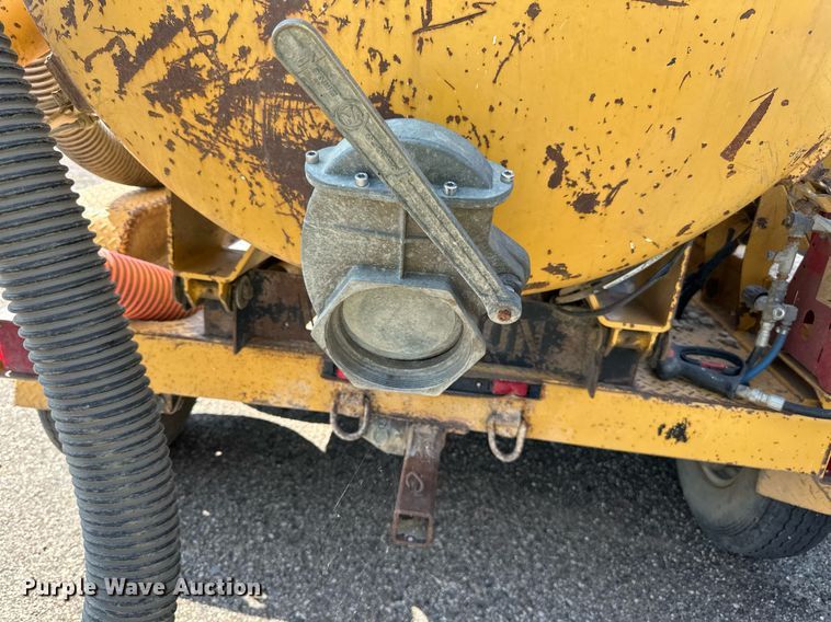 image for item DN0747 2008 Vermeer PMD555SDT vacuum excavator