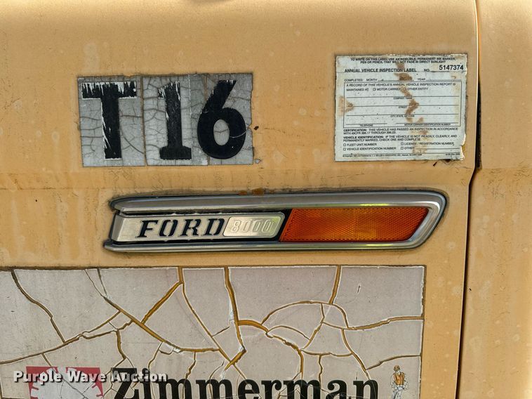 image for item DN0748 1988 Elgin street sweeper truck