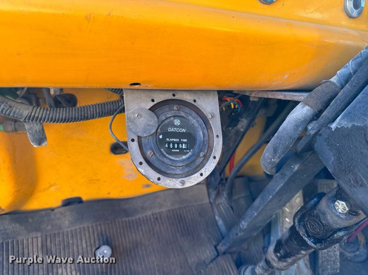 image for item DN0748 1988 Elgin street sweeper truck