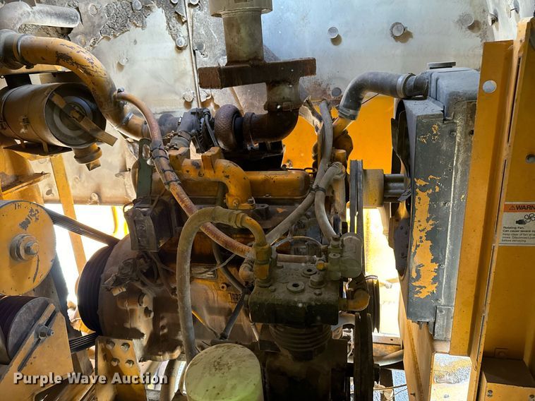 image for item DN0748 1988 Elgin street sweeper truck