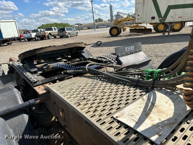 image for item DN0750 2009 Kenworth  T800 semi truck