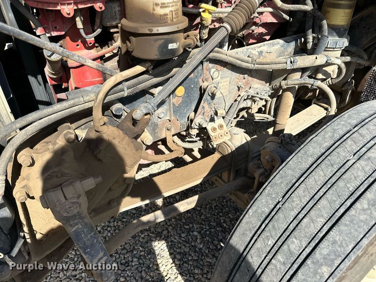 image for item DN0750 2009 Kenworth  T800 semi truck