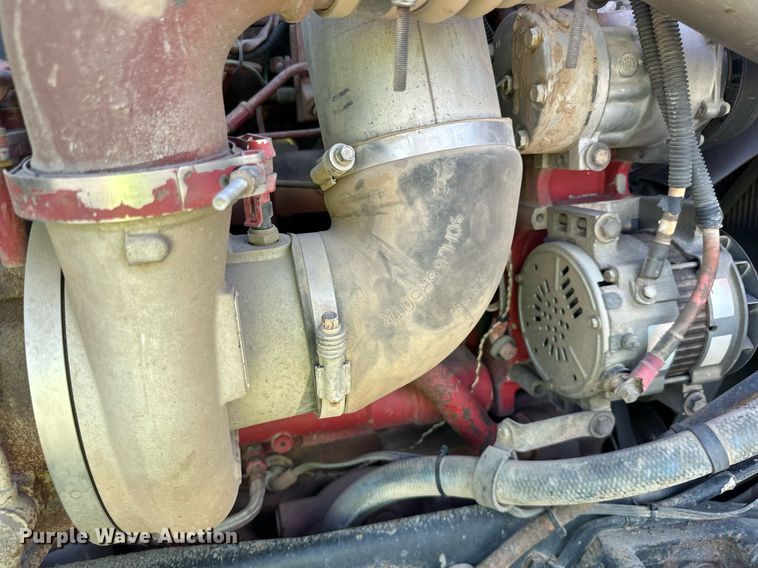 image for item DN0750 2009 Kenworth  T800 semi truck