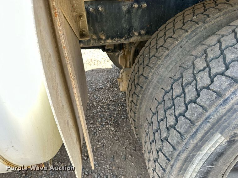 image for item DN0751 2005 Sterling  ready mix truck