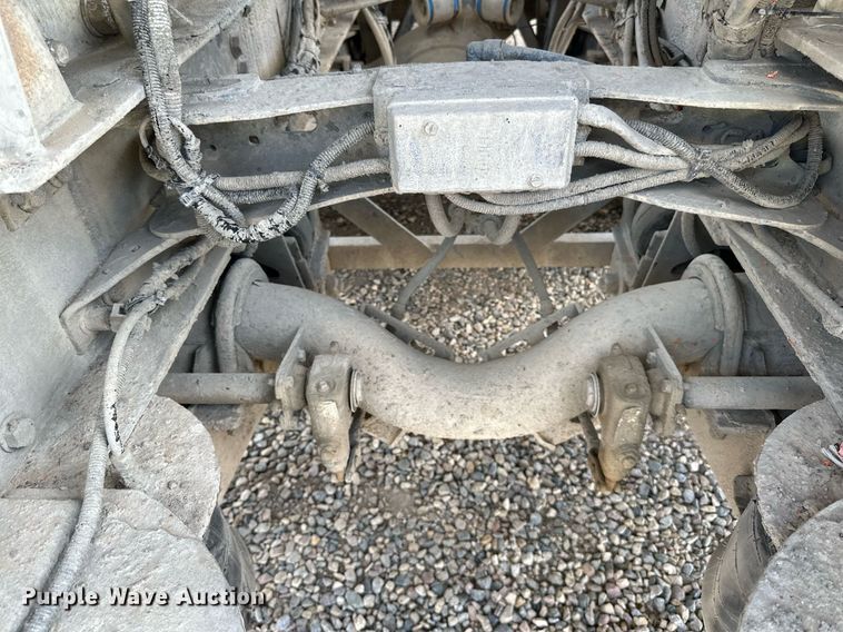 image for item DN0751 2005 Sterling  ready mix truck