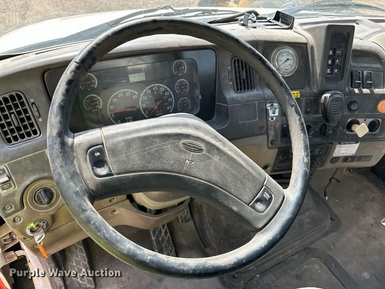 image for item DN0751 2005 Sterling  ready mix truck