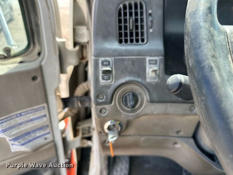 image for item DN0751 2005 Sterling  ready mix truck