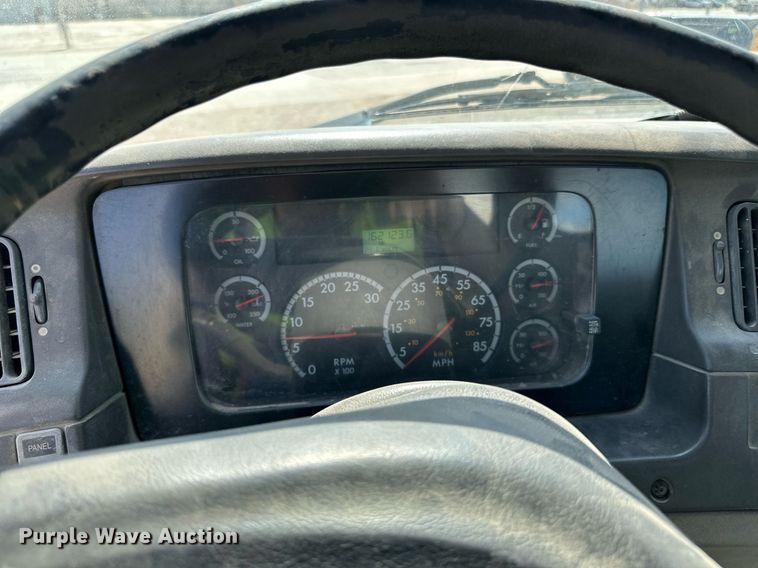 image for item DN0751 2005 Sterling  ready mix truck