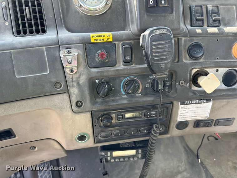 image for item DN0751 2005 Sterling  ready mix truck