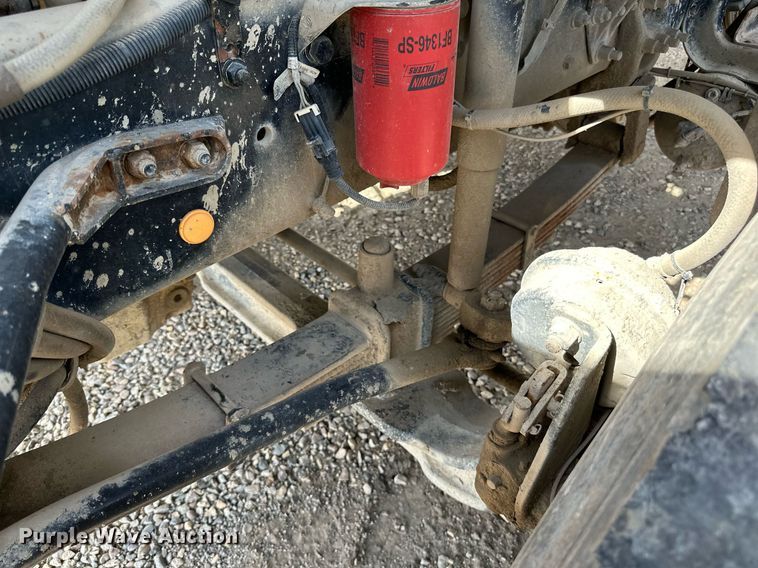 image for item DN0751 2005 Sterling  ready mix truck