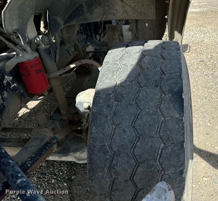 image for item DN0751 2005 Sterling  ready mix truck