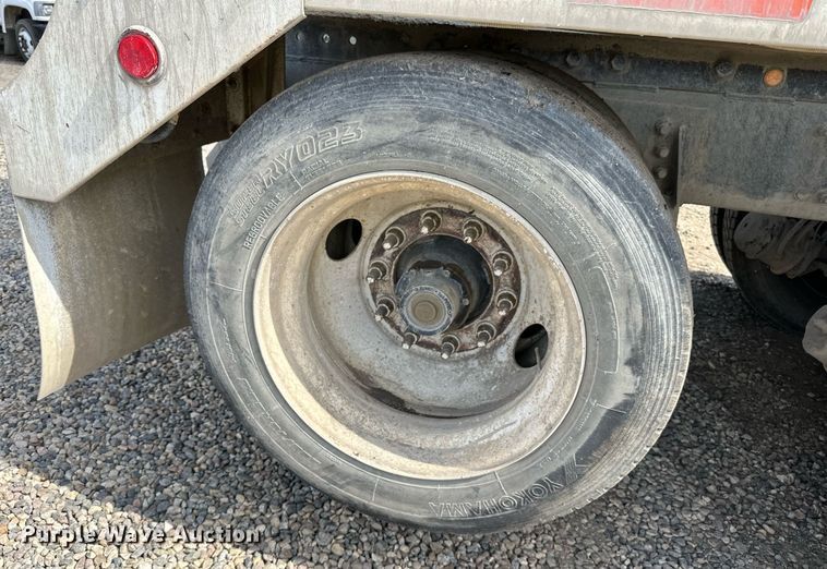 image for item DN0751 2005 Sterling  ready mix truck