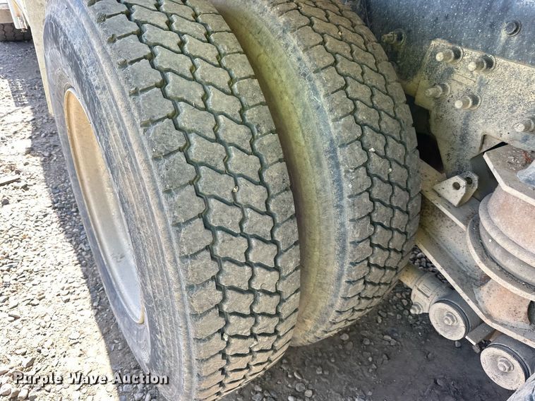 image for item DN0751 2005 Sterling  ready mix truck