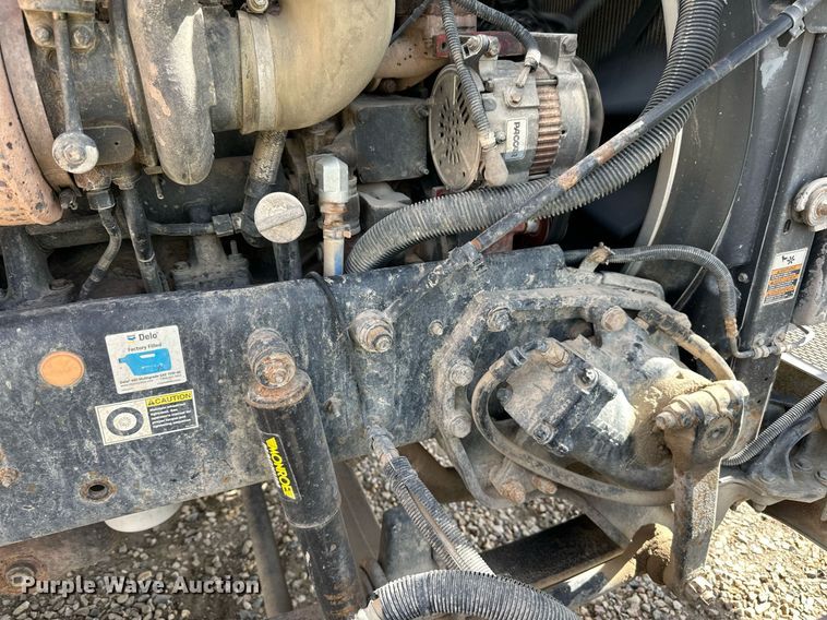 image for item DN0754 2007 Peterbilt  357 ready mix truck