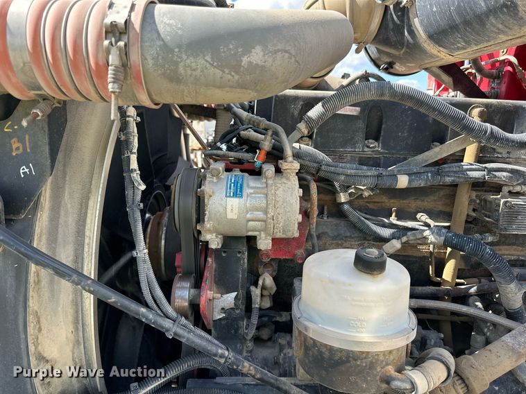 image for item DN0754 2007 Peterbilt  357 ready mix truck