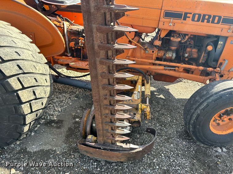 image for item DN0756 Ford LCG tractor