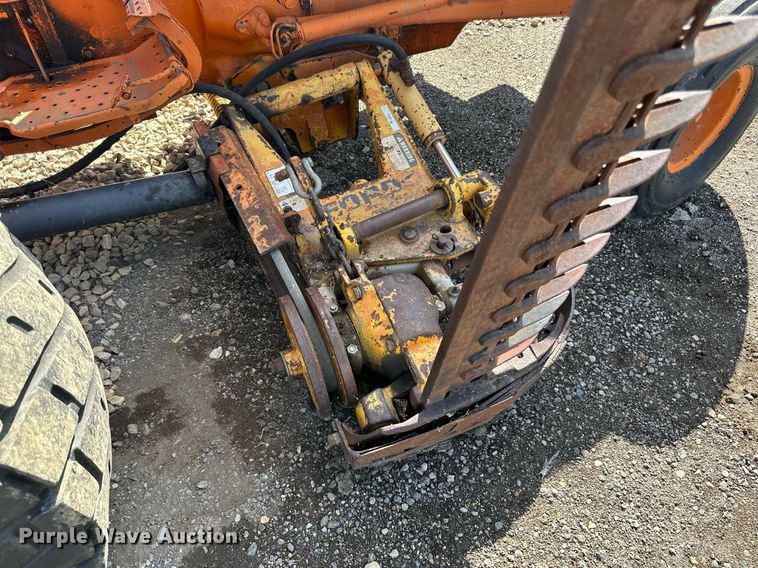 image for item DN0756 Ford LCG tractor