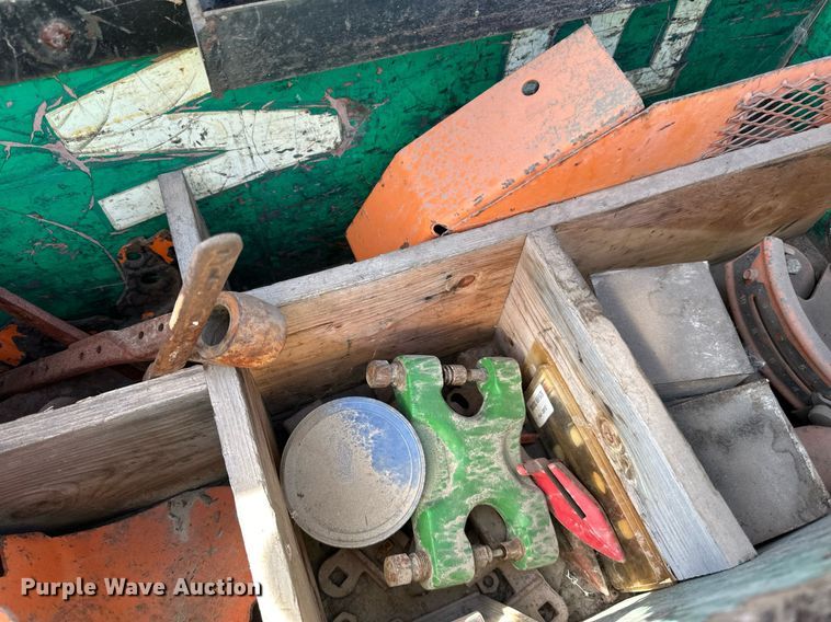 image for item DN0756 Ford LCG tractor