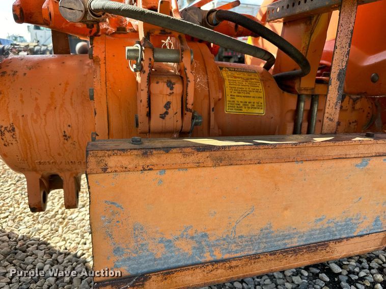 image for item DN0756 Ford LCG tractor