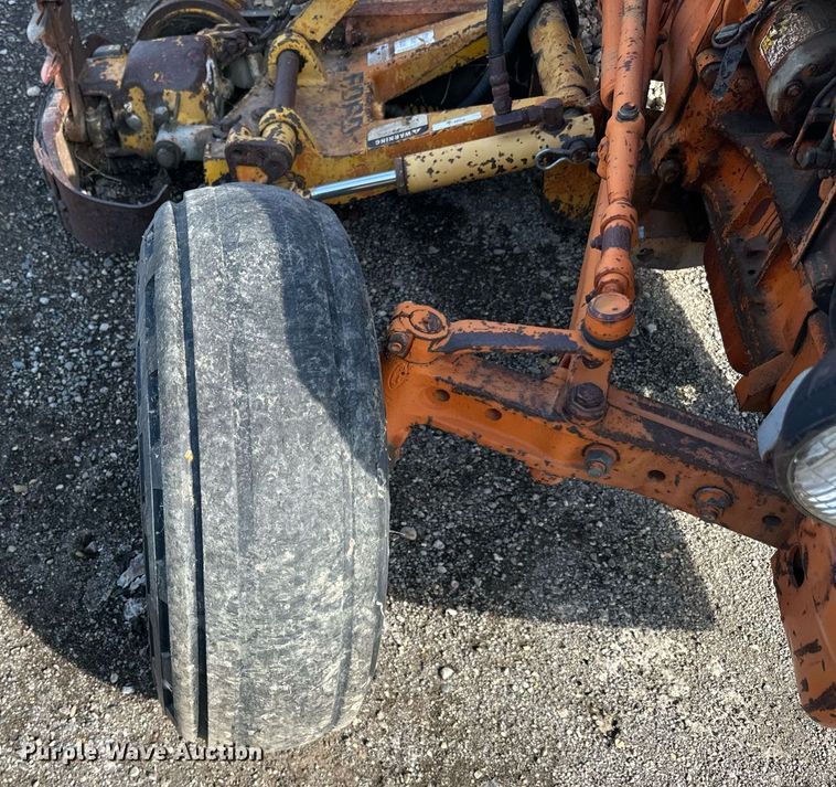 image for item DN0756 Ford LCG tractor