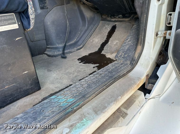 image for item DN0757 1999 Sterling  semi truck