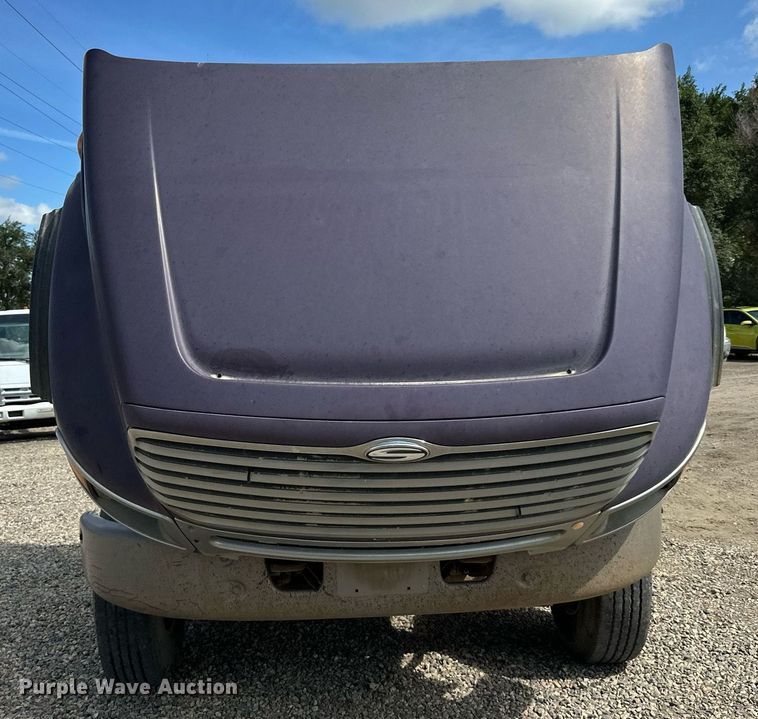 image for item DN0757 1999 Sterling  semi truck