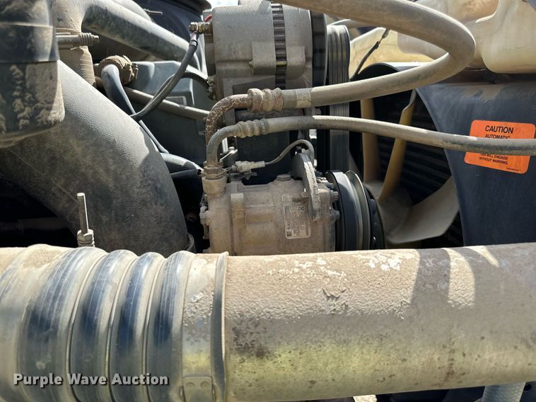 image for item DN0757 1999 Sterling  semi truck