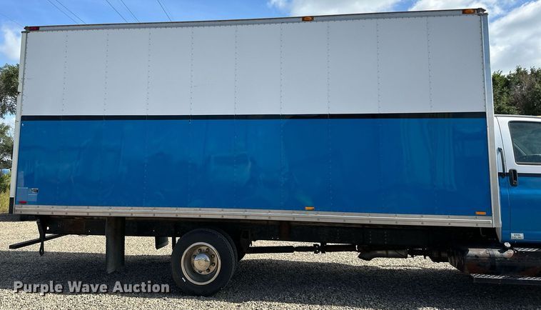 image for item DN0758 2009 GMC C6500 box truck