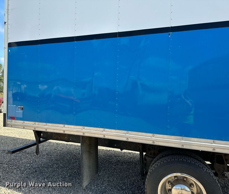 image for item DN0758 2009 GMC C6500 box truck