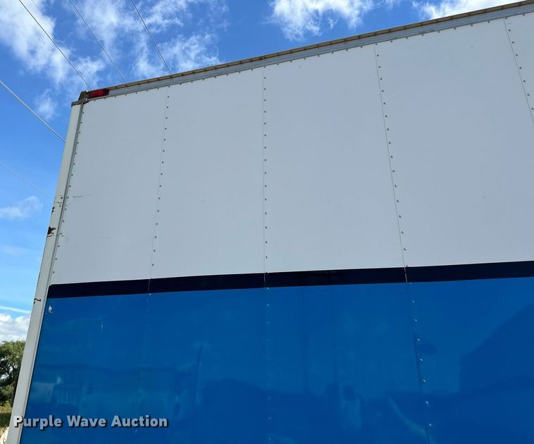 image for item DN0758 2009 GMC C6500 box truck