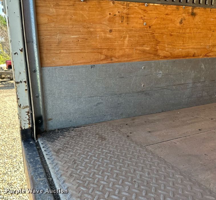 image for item DN0758 2009 GMC C6500 box truck