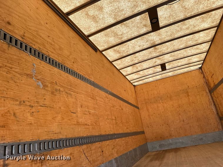 image for item DN0758 2009 GMC C6500 box truck