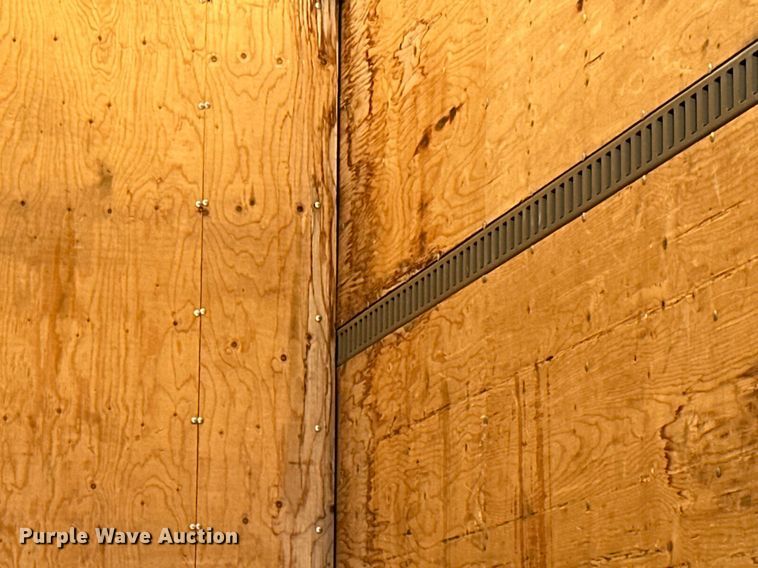 image for item DN0758 2009 GMC C6500 box truck