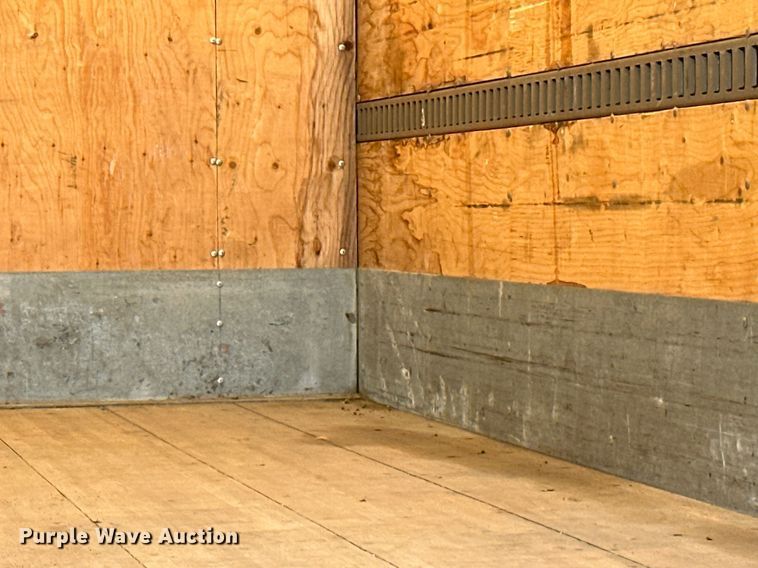 image for item DN0758 2009 GMC C6500 box truck