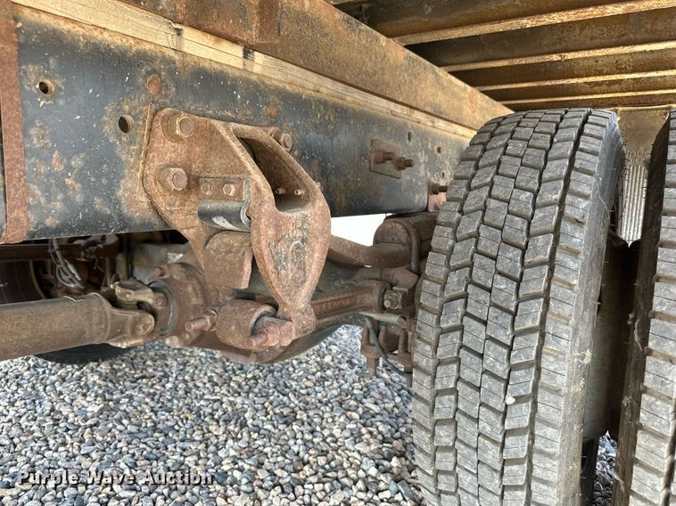 image for item DN0758 2009 GMC C6500 box truck