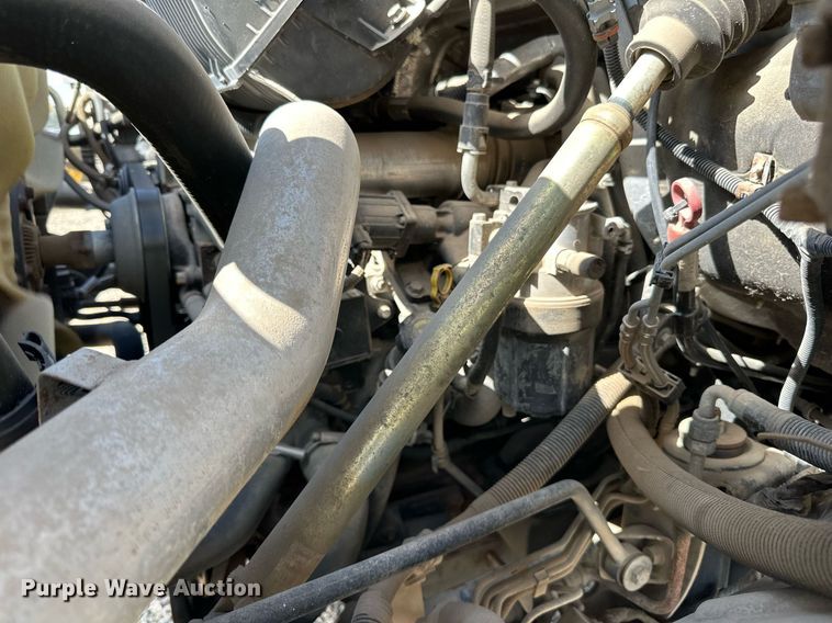 image for item DN0758 2009 GMC C6500 box truck