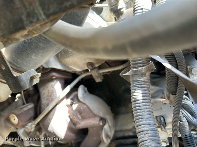 image for item DN0758 2009 GMC C6500 box truck