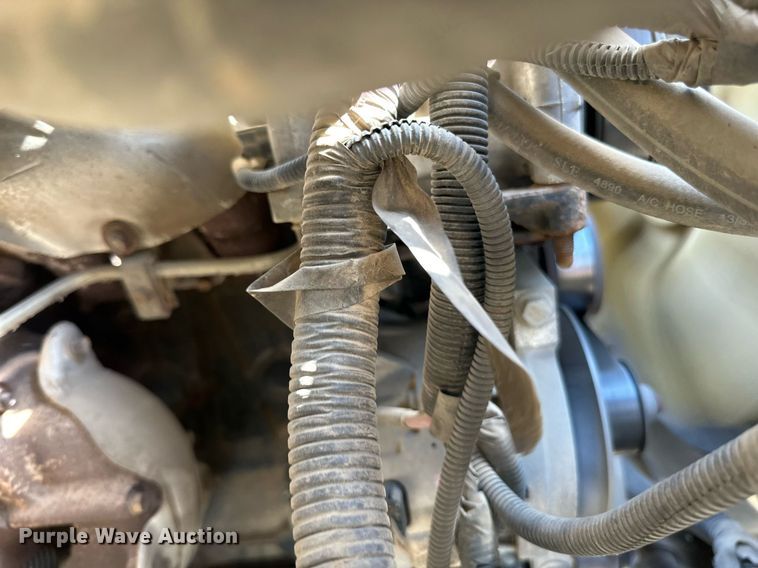 image for item DN0758 2009 GMC C6500 box truck