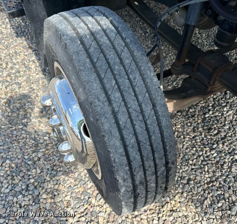 image for item DN0758 2009 GMC C6500 box truck