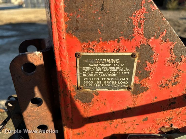 image for item DN0760 Crafco EZ Pour pot hole patcher 